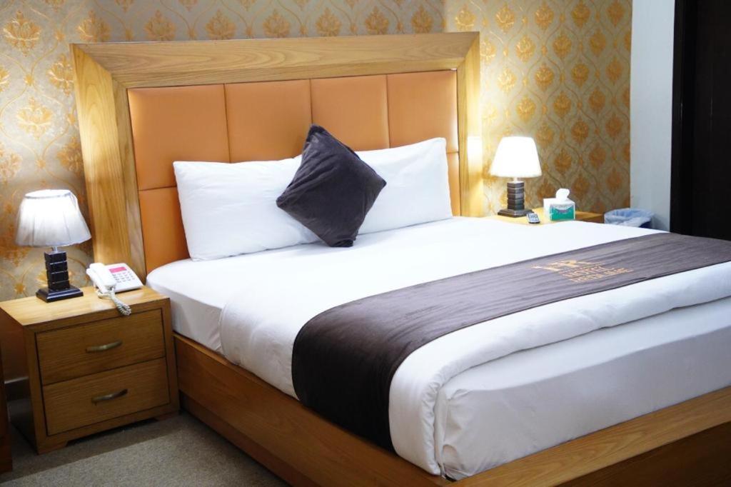 Hotel Red Line اسلام اباد المظهر الخارجي الصورة